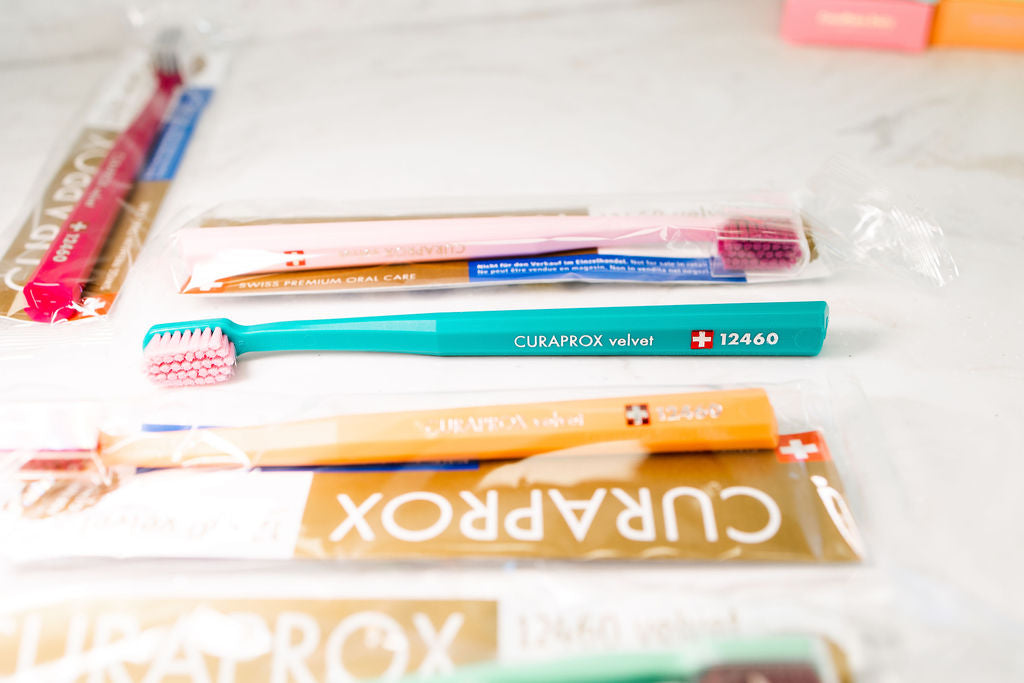 Toothbrush Velvet 12460 by Curaprox